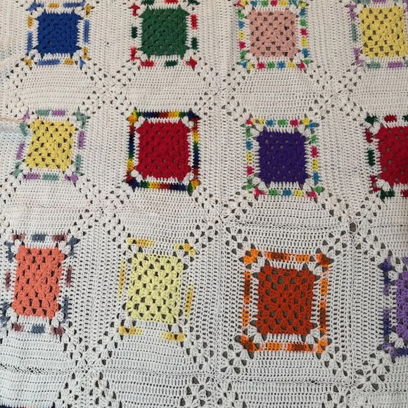 Crochet Blanket 96” X 50" Large Soft Comfy Handmade Crafted Beautiful Colors - Picture 5 of 7